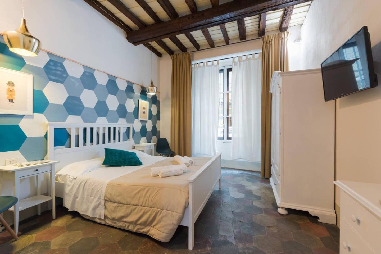F4 - Santa Croce One Bedroom Flat 2 To 4 Guests Florence Exterior photo