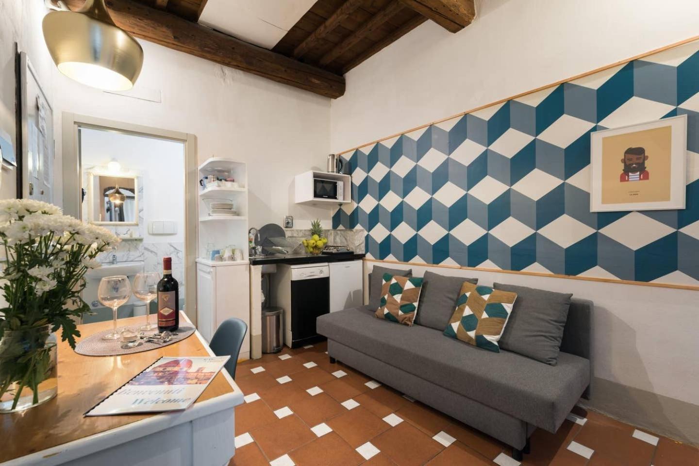 F4 - Santa Croce One Bedroom Flat 2 To 4 Guests Florence Exterior photo